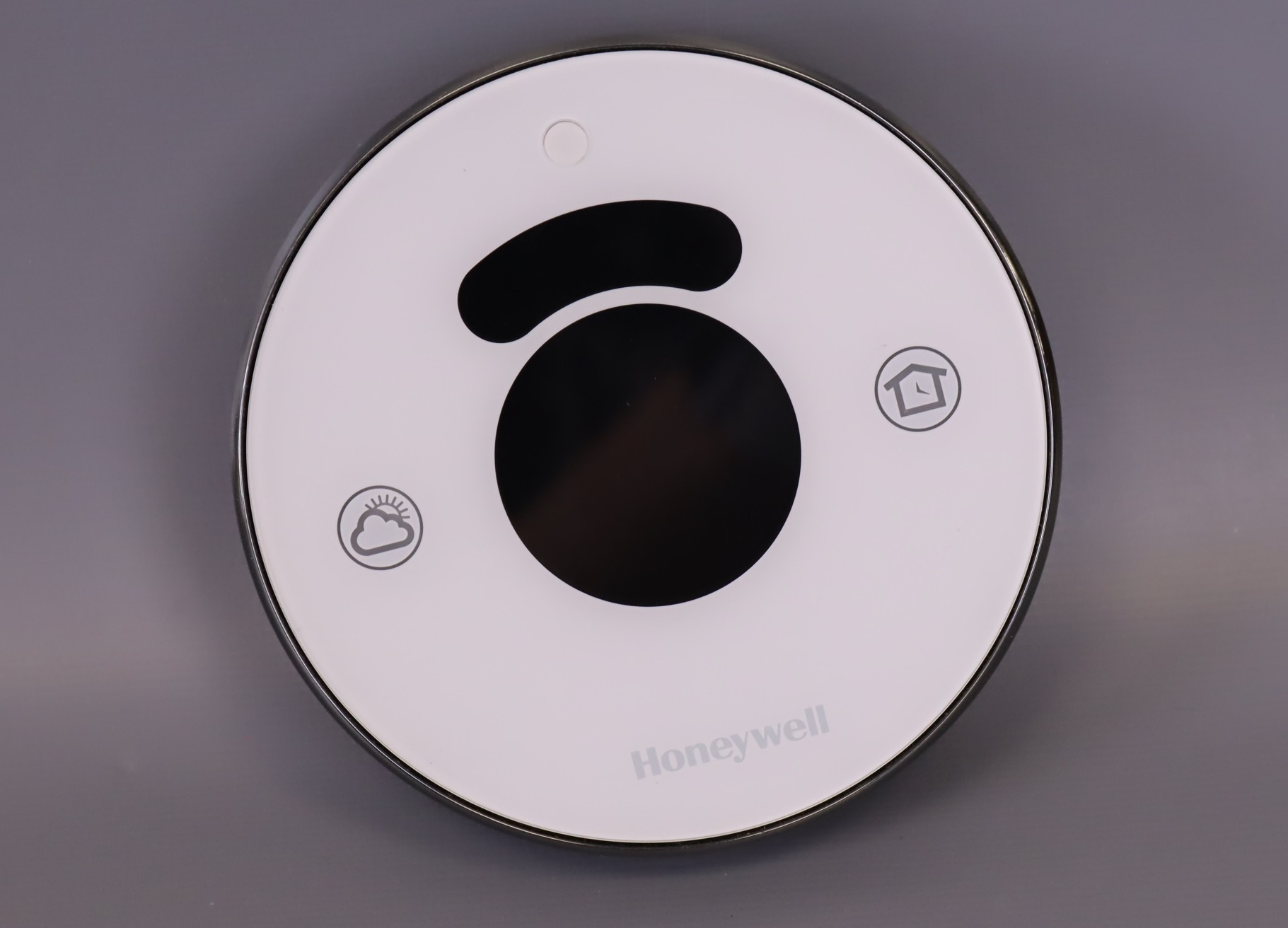Honeywell Lyric Round Wi-Fi Smart Thermostat Home Kit