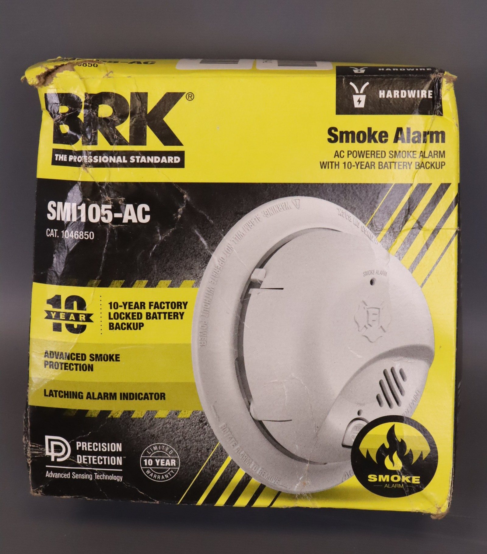 BRK 1046850 Hardwired Smoke Alarm 10-Year Battery Backup
