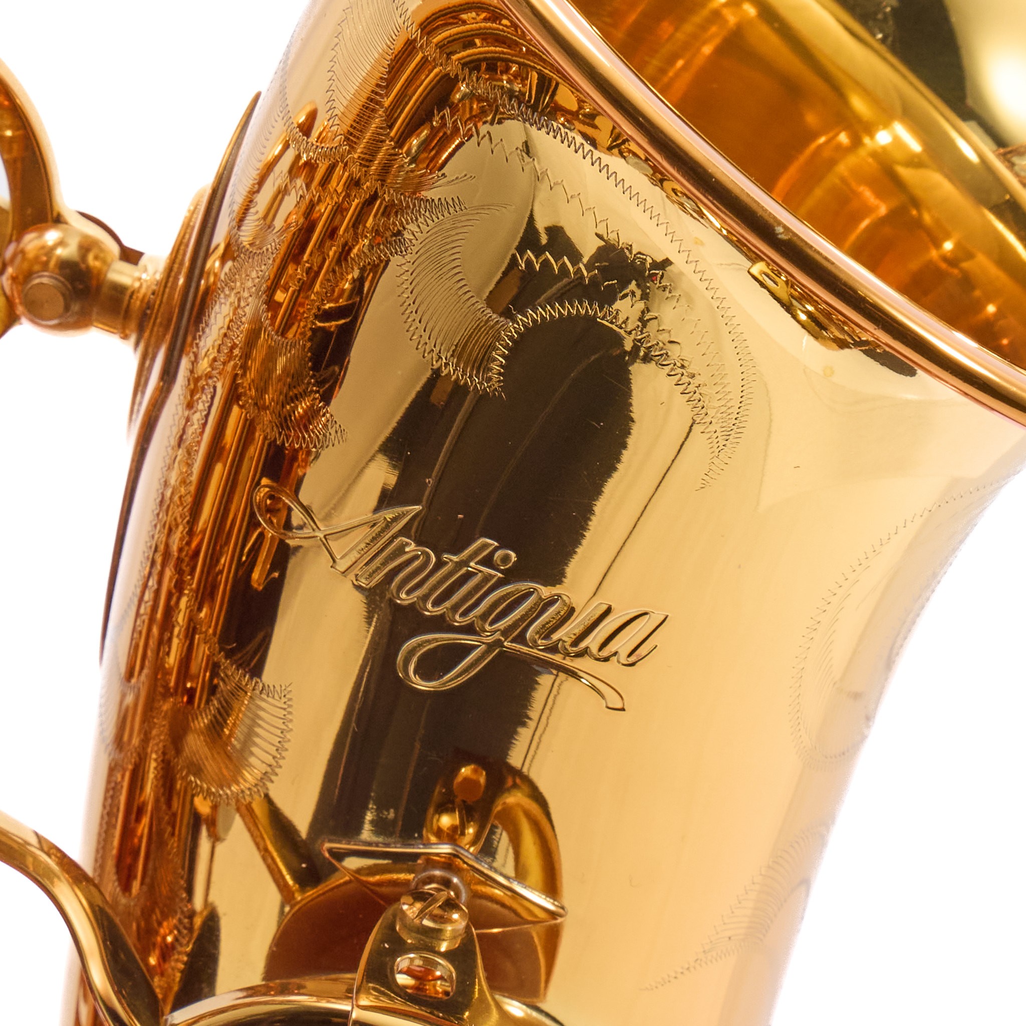Antigua Winds Model AS5200VLQ Alto Saxophone in Vintage Lacquer SN
