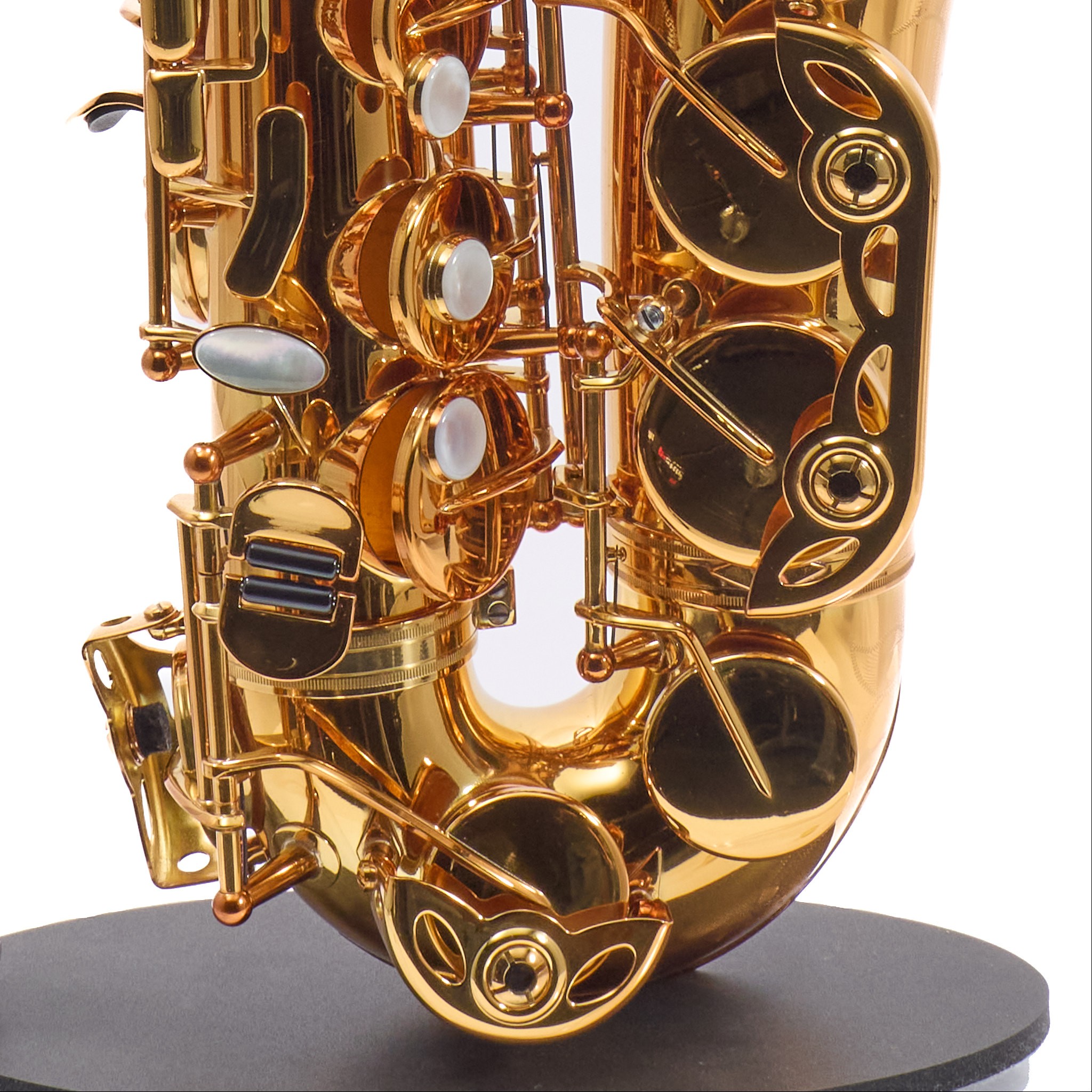 Antigua Winds Model AS5200VLQ Alto Saxophone in Vintage Lacquer SN