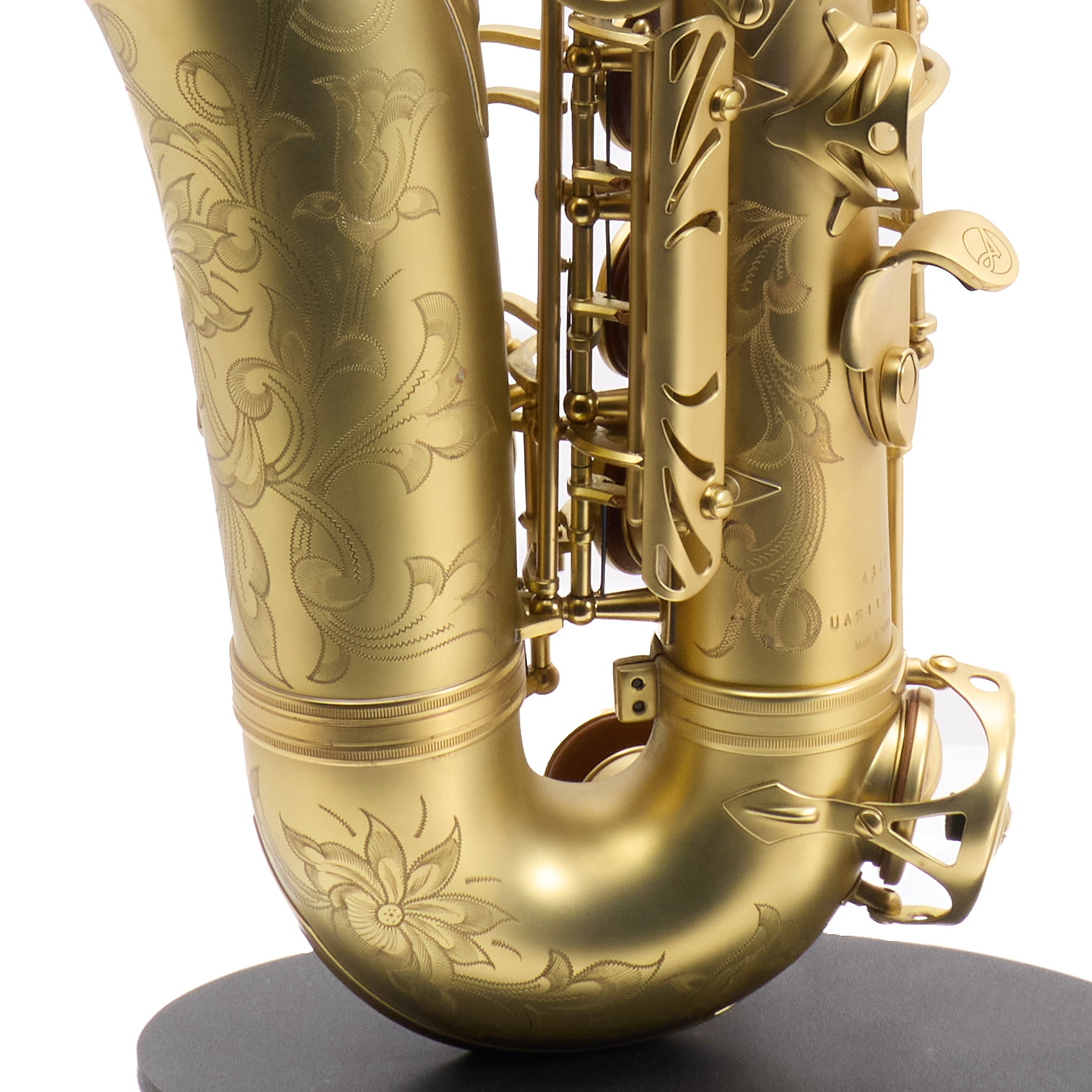 Antigua Winds Model AS4348CU Alto Saxophone in Unlacquered Brass